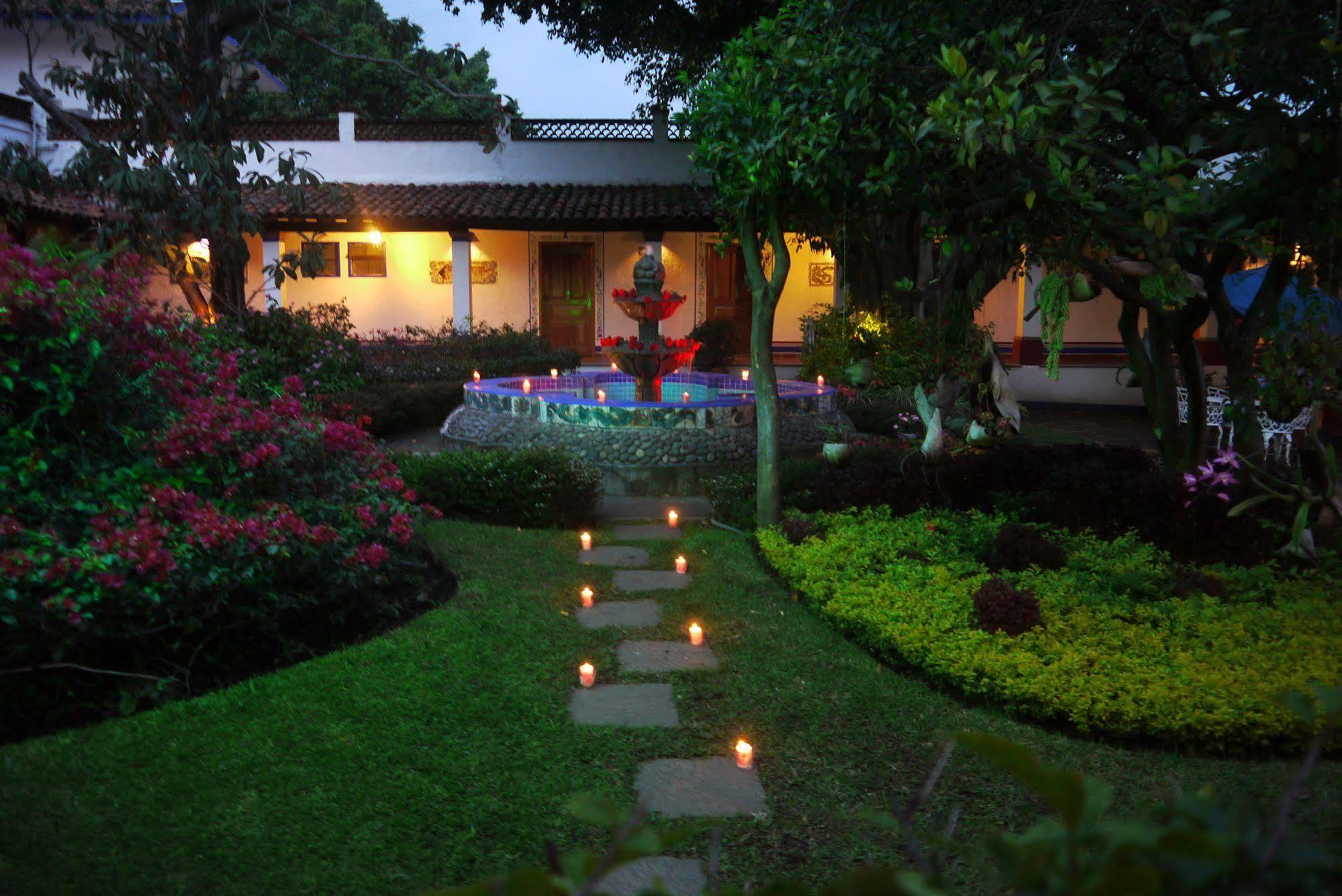 Hotel Spa Posada Tlaltenango Куэрнавака Экстерьер фото
